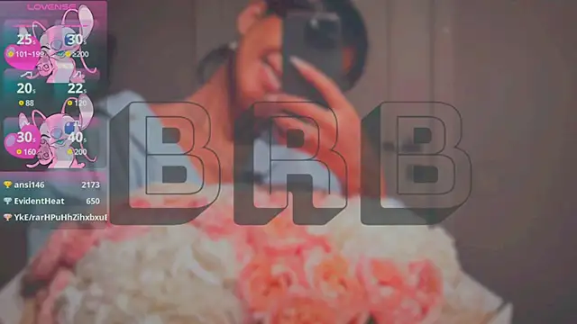 Mia Tin online show from March 2025 06:43:01 AM