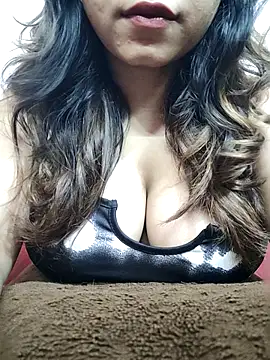 Snapshot of RESHMI_07 chatting on September 2025 03:24:01 PM RESHMI 07 online show from September 2025 03:24:01 PM