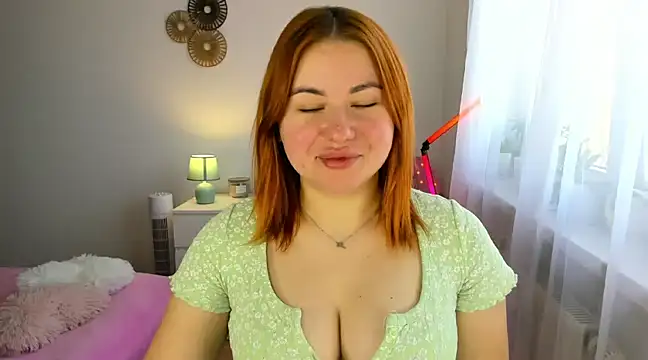 LAYLAxSTAR online show from March 2025 10:52:01 AM