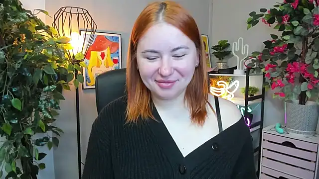 LAYLAxSTAR online show from September 2025 06:39:02 AM