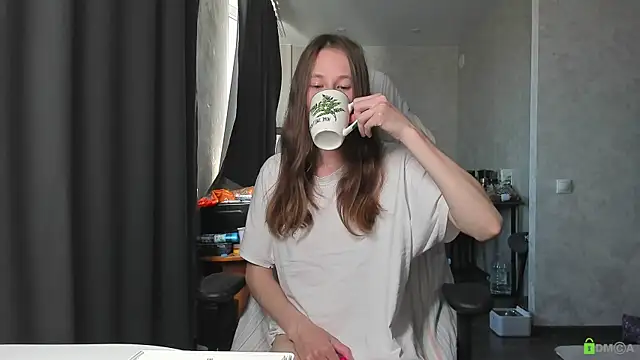 Snapshot of Courtney_Luv chatting on June 2026 01:23:02 PM Courtney Luv online show from June 2026 01:23:02 PM