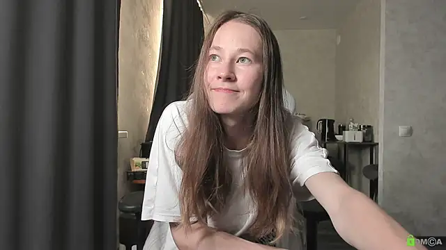 Courtney Luv online show from June 2026 03:49:02 PM