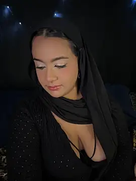 Maryam yamal online show from October 2025 09:15:01 PM
