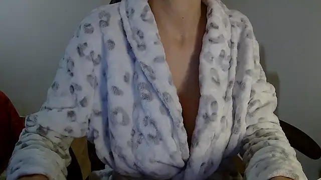 Vampirosa online show from December 2025 08:16:02 PM