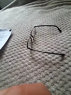 BobZlasu online show from November 2025 10:56:02 AM