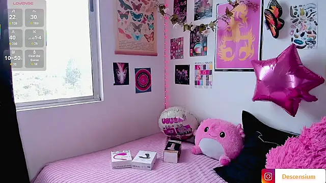 johnnyalx online show from November 2025 07:46:02 PM