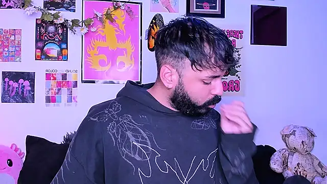 Snapshot of johnnyalx chatting on February 2026 12:31:01 AM johnnyalx online show from February 2026 12:31:01 AM