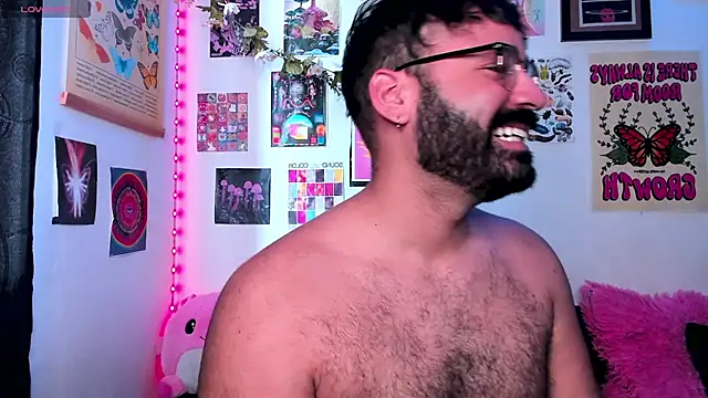 Snapshot of johnnyalx chatting on February 2026 04:32:01 PM johnnyalx online show from February 2026 04:32:01 PM