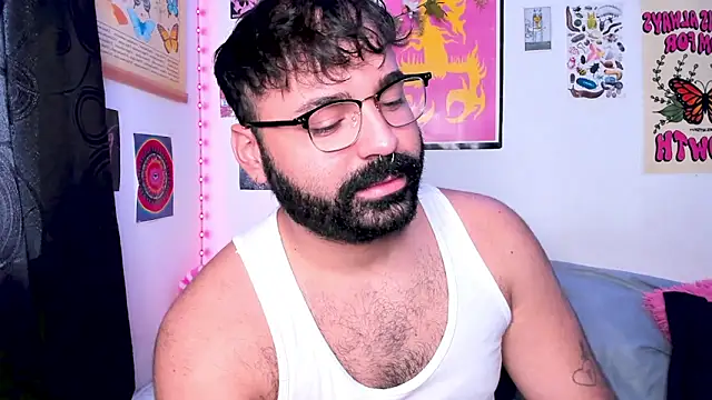 Snapshot of johnnyalx chatting on February 2026 06:46:01 PM johnnyalx online show from February 2026 06:46:01 PM