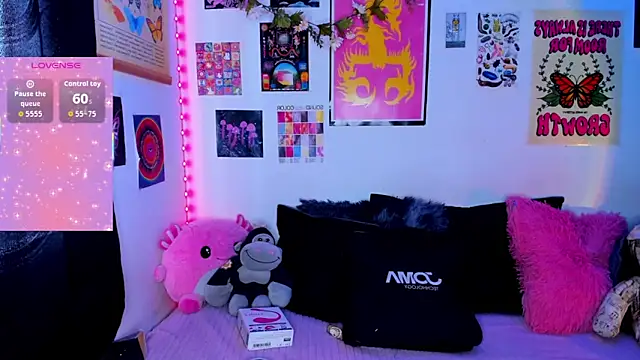 Snapshot of johnnyalx chatting on March 2026 08:04:01 PM johnnyalx online show from March 2026 08:04:01 PM