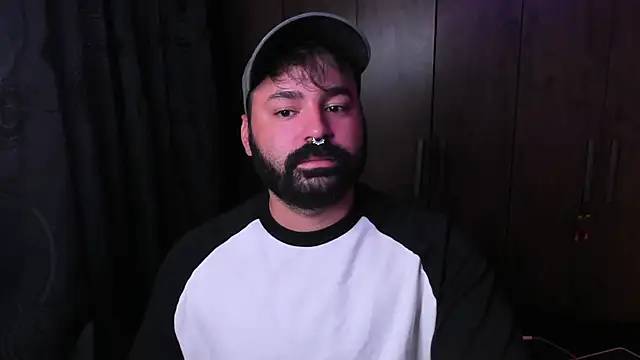 johnnyalx online show from July 2026 07:09:01 PM