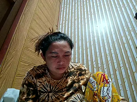 LalaiAsian online show from February 2026 04:36:02 PM