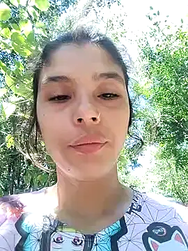 mariamac420 online show from February 2025 04:00:02 PM