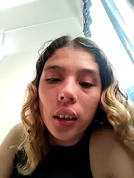 mariamac420 online show from March 2025 09:32:02 PM