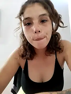 mariamac420 online show from February 2026 10:30:01 PM