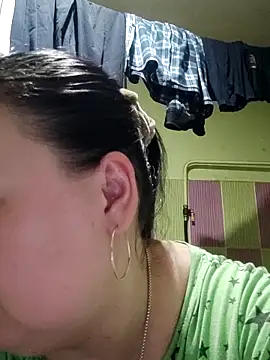 Rini333 online show from February 2026 10:43:02 PM