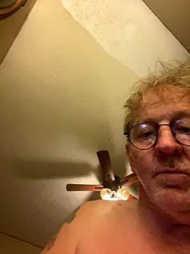 jck1m0t online show from October 2025 02:41:01 AM