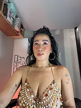 Snapshot of AsianMilfSheryl chatting on July 2026 05:44:02 AM AsianMilfSheryl online show from July 2026 05:44:02 AM