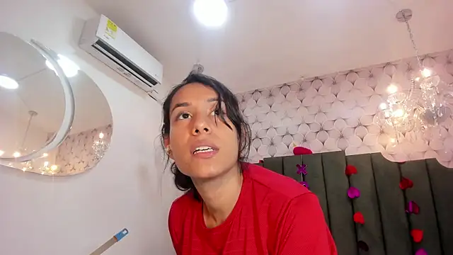 PilarJones  online show from February 2025 12:33:02 PM