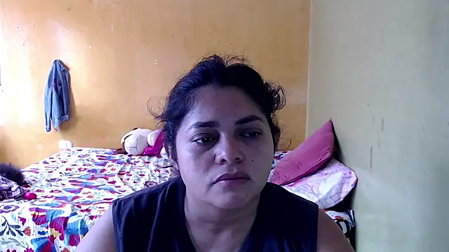 yulieth bbw online show from November 2025 01:39:01 PM