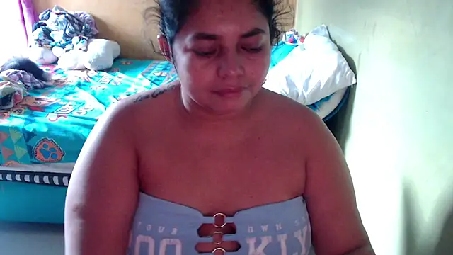 yulieth bbw online show from April 2026 11:26:02 AM