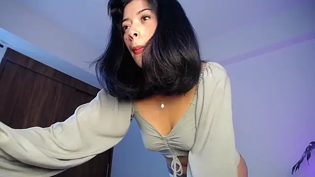 maggie kay online show from October 2025 04:16:01 PM