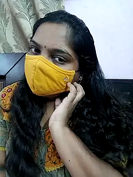 Snapshot of lovely-latha chatting on February 2025 03:18:02 PM lovely-latha online show from February 2025 03:18:02 PM