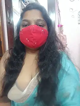 Snapshot of lovely-latha chatting on June 2026 10:39:02 AM lovely-latha online show from June 2026 10:39:02 AM