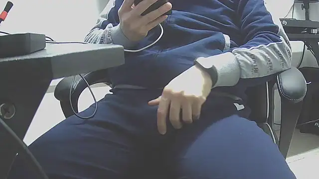 Snapshot of kekko-1982 chatting on January 2025 09:16:01 PM kekko-1982 online show from January 2025 09:16:01 PM