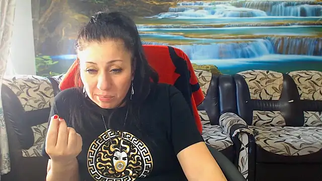 Snapshot of MoistMady chatting on February 2026 01:32:02 PM MoistMady online show from February 2026 01:32:02 PM