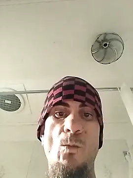 Snapshot of robvegas274 chatting on October 2025 09:46:02 PM robvegas274 online show from October 2025 09:46:02 PM