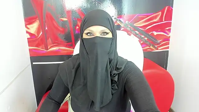 evelyn  salah online show from January 2026 12:37:01 AM