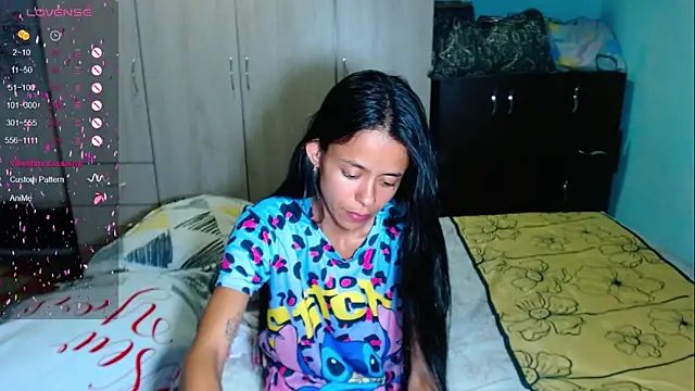 Mia sexy18  online show from April 2026 01:44:02 AM