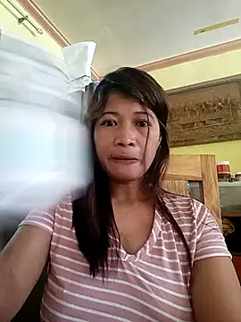 wildlavender69 online show from April 2026 12:46:02 AM