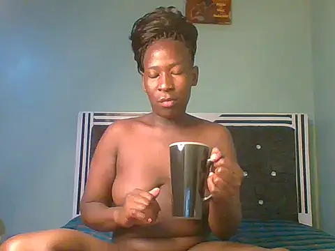 blackcuteebony online show from November 2025 05:08:02 AM