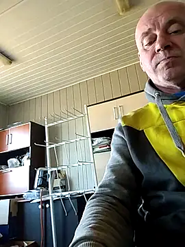 Snapshot of wilkalfa chatting on October 2025 10:16:01 AM wilkalfa online show from October 2025 10:16:01 AM