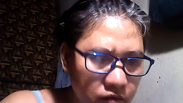 Snapshot of sweetsosie18 chatting on July 2026 02:58:02 AM sweetsosie18 online show from July 2026 02:58:02 AM