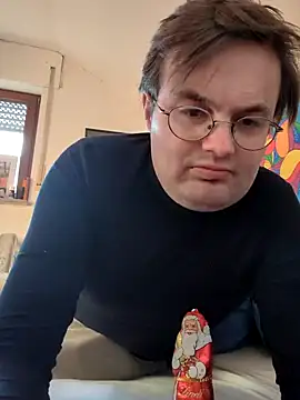 makau1 online show from December 2024 12:37:01 PM