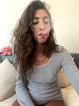 amanilouve online show from October 2025 09:34:02 AM