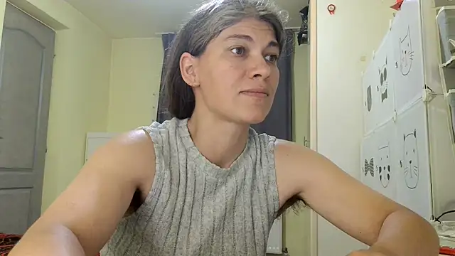 Snapshot of MercyLove chatting on June 2026 05:28:02 PM MercyLove online show from June 2026 05:28:02 PM