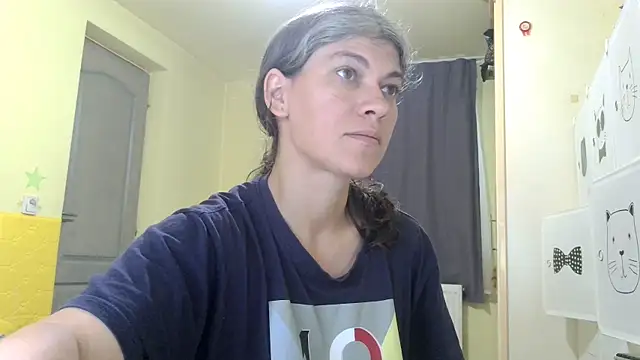 Snapshot of MercyLove chatting on July 2026 03:04:01 PM MercyLove online show from July 2026 03:04:01 PM