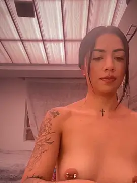 MadisonCambel online show from June 2026 07:35:02 PM