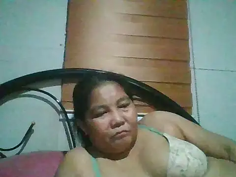 pinay wild mature online show from November 2025 03:03:02 PM