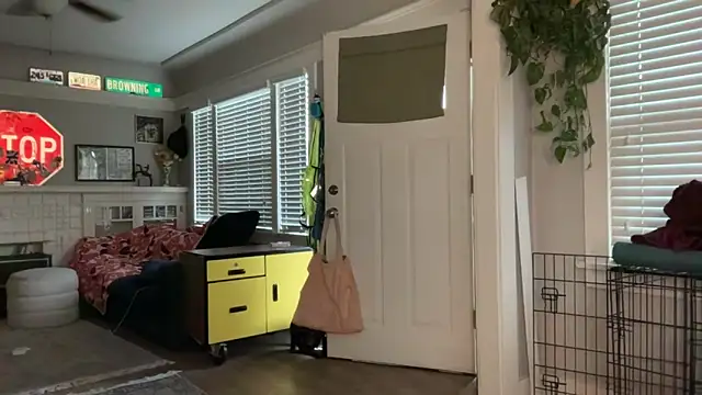 Snapshot of dreamyriri chatting on March 2026 02:30:01 PM dreamyriri online show from March 2026 02:30:01 PM