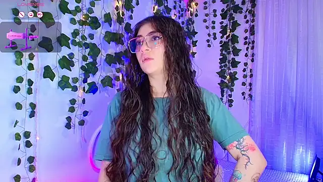 Samii Evans online show from November 2025 06:59:01 AM