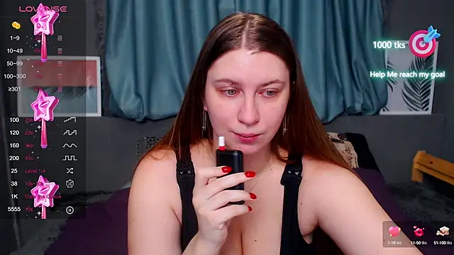 Snapshot of LiyaSilve chatting on December 2024 01:03:02 AM LiyaSilve online show from December 2024 01:03:02 AM