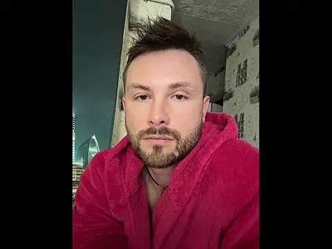 Snapshot of MartinBrandon chatting on June 2026 11:23:01 AM MartinBrandon online show from June 2026 11:23:01 AM