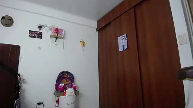 Snapshot of Moon_lunita chatting on May 2026 08:16:02 PM Moon lunita online show from May 2026 08:16:02 PM
