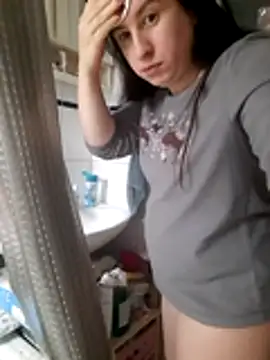 Snapshot of Tinka-Bella-Privat chatting on February 2026 01:18:02 PM Tinka-Bella-Privat online show from February 2026 01:18:02 PM