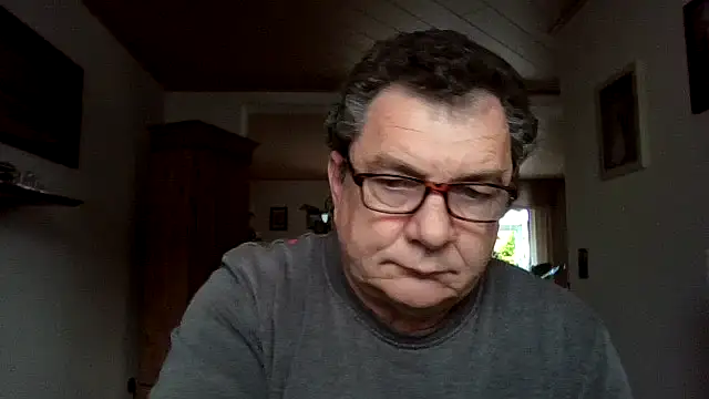 Snapshot of Nobbie444 chatting on November 2025 01:39:02 PM Nobbie444 online show from November 2025 01:39:02 PM